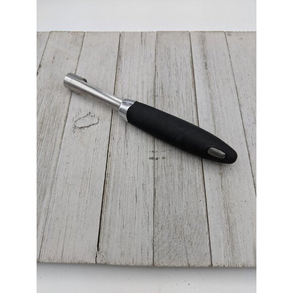 Hamilton Beach Stainless Steel Serrated Corer 8 1/2" Black Handle - Picture 4 of 6